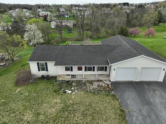 2nd image of 3728 Harold Pl