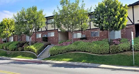 La Jolla Terrace — Photo 15