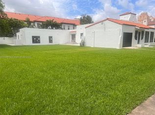 434 Aragon Ave, Coral Gables, FL 33134