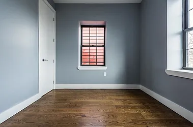 Rented by Rennit Inc.