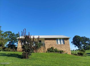 123 River Rd W, Loudon, TN 37774