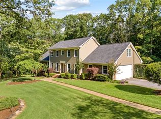 250 Mockingbird Ln, Auburn, AL 36830