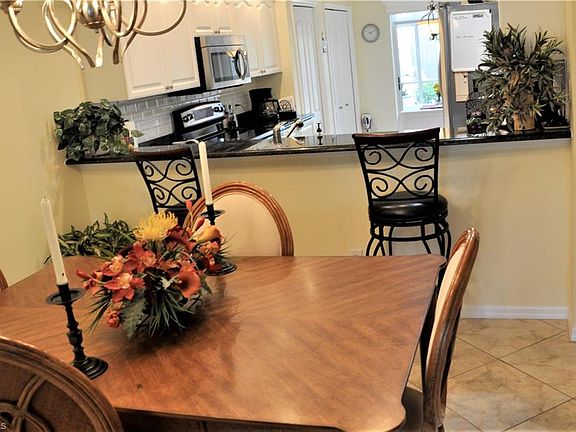 5th image of 14520 Hickory Hill Ct APT 812