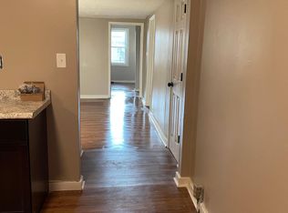 908 S Main St APT A, Franklin, OH 45005