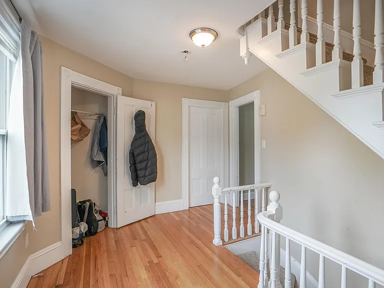 29-31 Adams St #2 — Photo 9