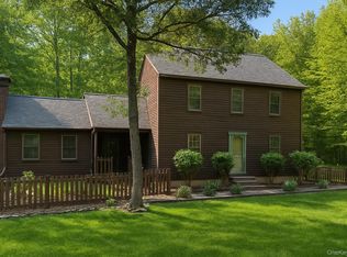 213 Ski Run Rd, Bloomingburg, NY 12721