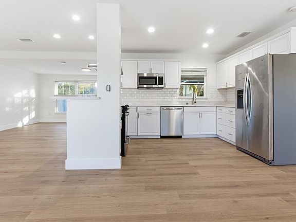 2nd image of 327 Sunny Ln