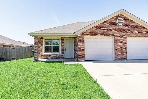613 Kendra Dr #A Photo 1