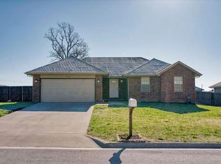 1410 S Calumet Ave, Republic, MO 65738