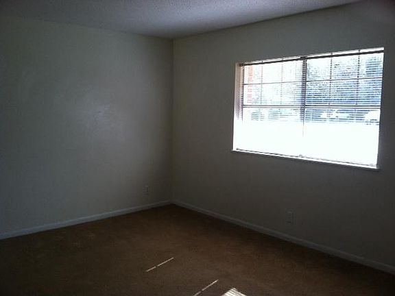2nd image of 34 Marie Cir