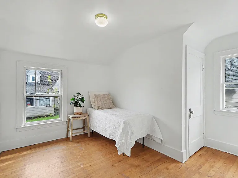140 Dixie Ave — Photo 17
