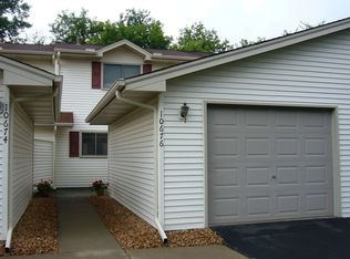 10676 Hummingbird St NW, Coon Rapids, MN 55433