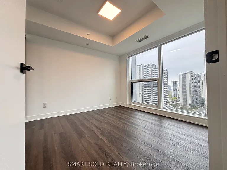 609 Sherbourne St #1102 — Photo 6