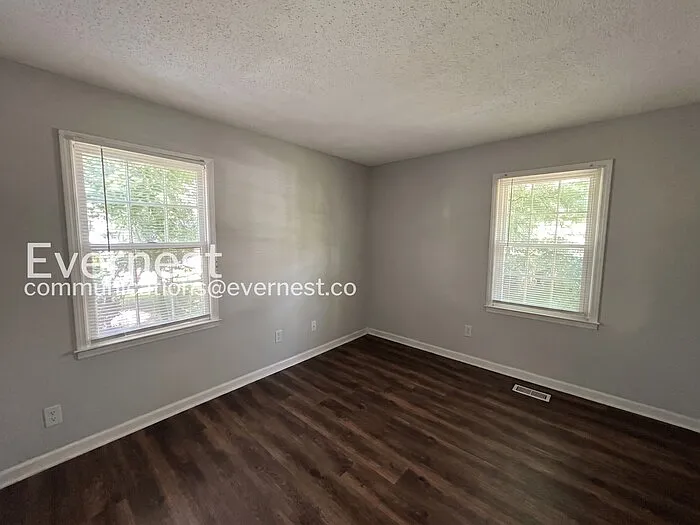 1599 Allgood Rd — Photo 15