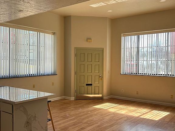 5th image of 545 Excelsior Ave #0