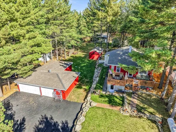 2170 Blackhawk St, Friendship, WI 53934