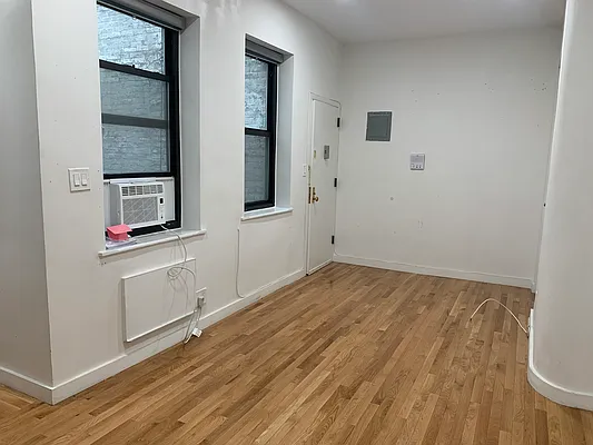 Rented by Prince Real Estate Associates LLC | media 28