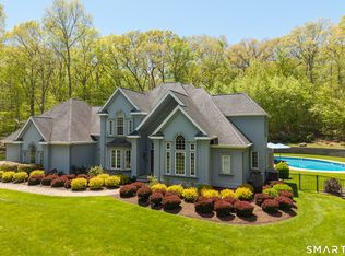 350 Squaw Lane, Guilford, CT 06437