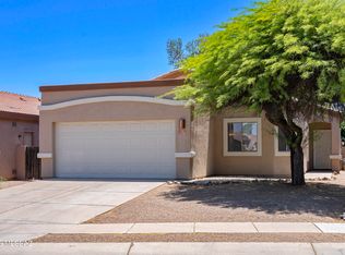 136 E Corte Rancho Colina, Sahuarita, AZ 85629