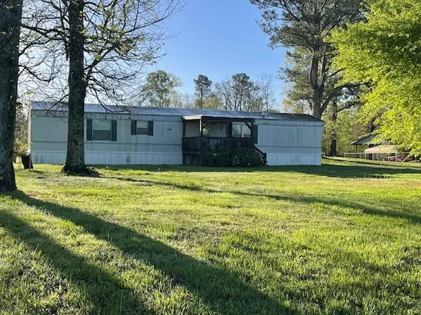3904 Tom Manis Rd NE, Dalton, GA 30721