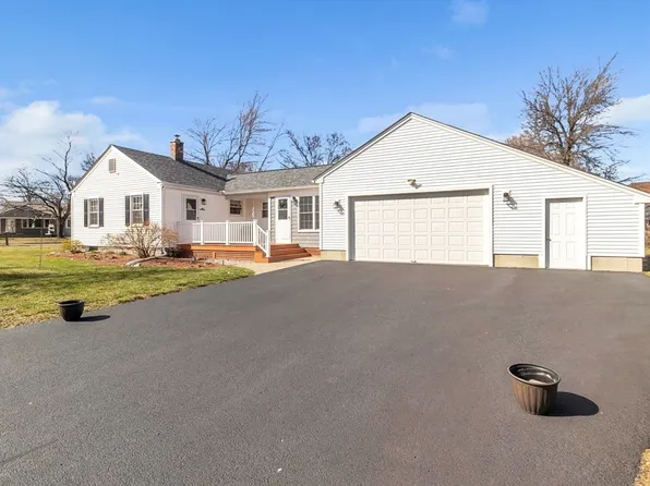 207 Poplar St, Feeding Hills, MA 01030