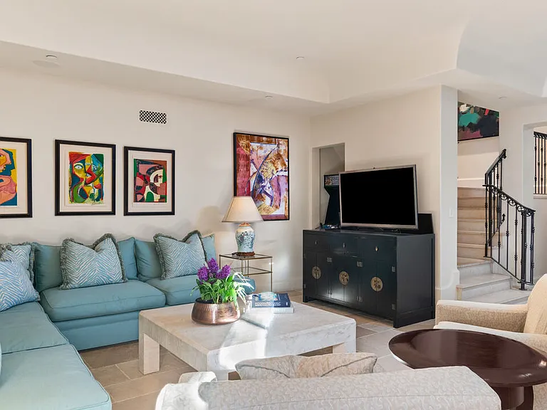 6093 Murphy Way — Photo 36