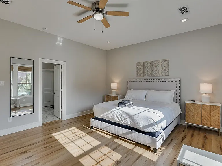 4713 Highgate Ln — Photo 17
