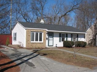 59 Amherst St, Lawrence, MA 01843