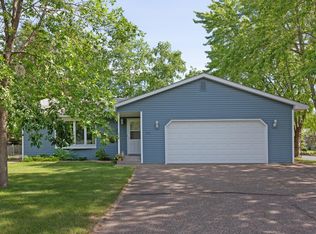 504 Northend Rd N, Hudson, WI 54016