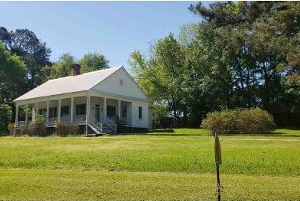 1054 E Railroad St, Wesson, MS 39191 Zillow