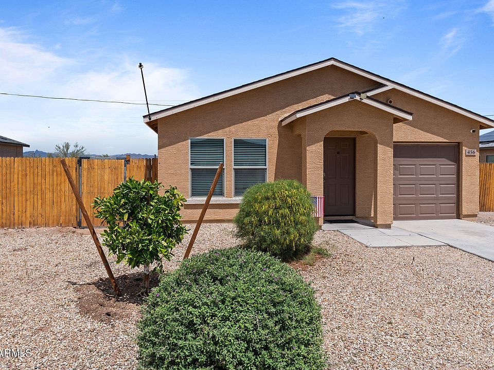 1st image of 456 Reizen Drive