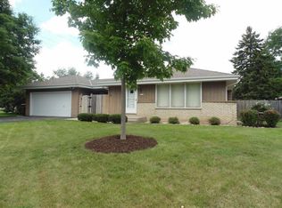 5410 W Wahner Ave, Brown Deer, WI 53223