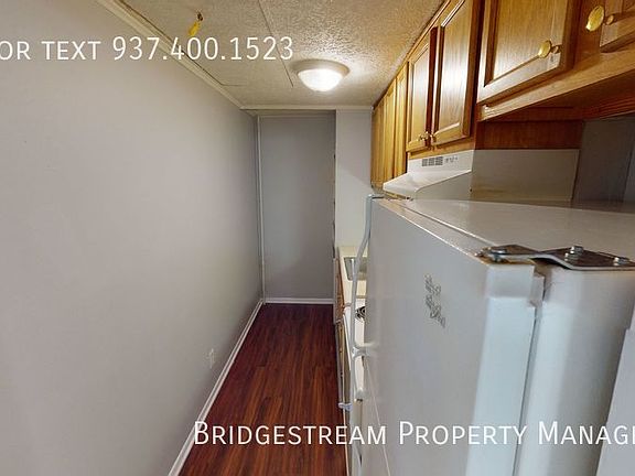 3rd image of 754 Randler Ave
