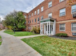 13833 Cedar Rd APT 203, Cleveland, OH 44118