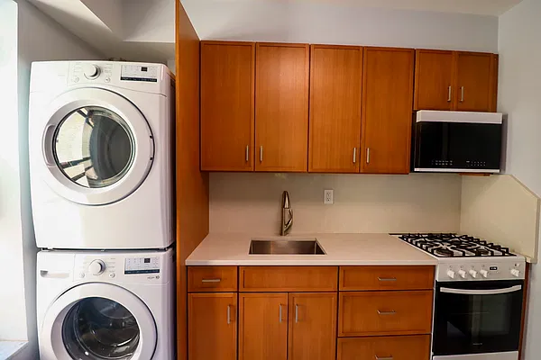 Kitchen, photo 2