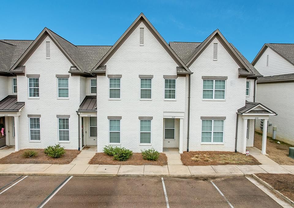 1st image of 102 Farm View Dr #607