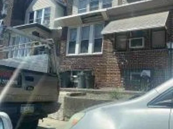3878 Dungan St, Philadelphia, PA 19124