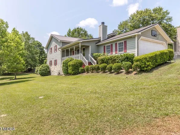 2761 Glen Echo Dr, Lizella, GA 31052