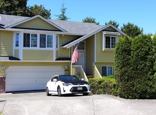 24413 23rd Ave S, Des Moines, WA 98198