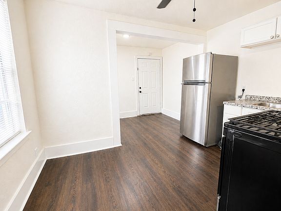 3rd image of 6833 Avenue C APT 3