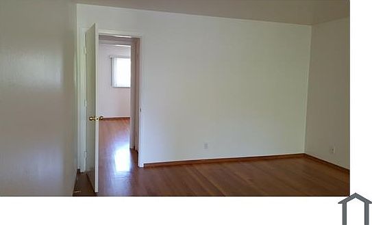 4th image of 113 E Creek Dr