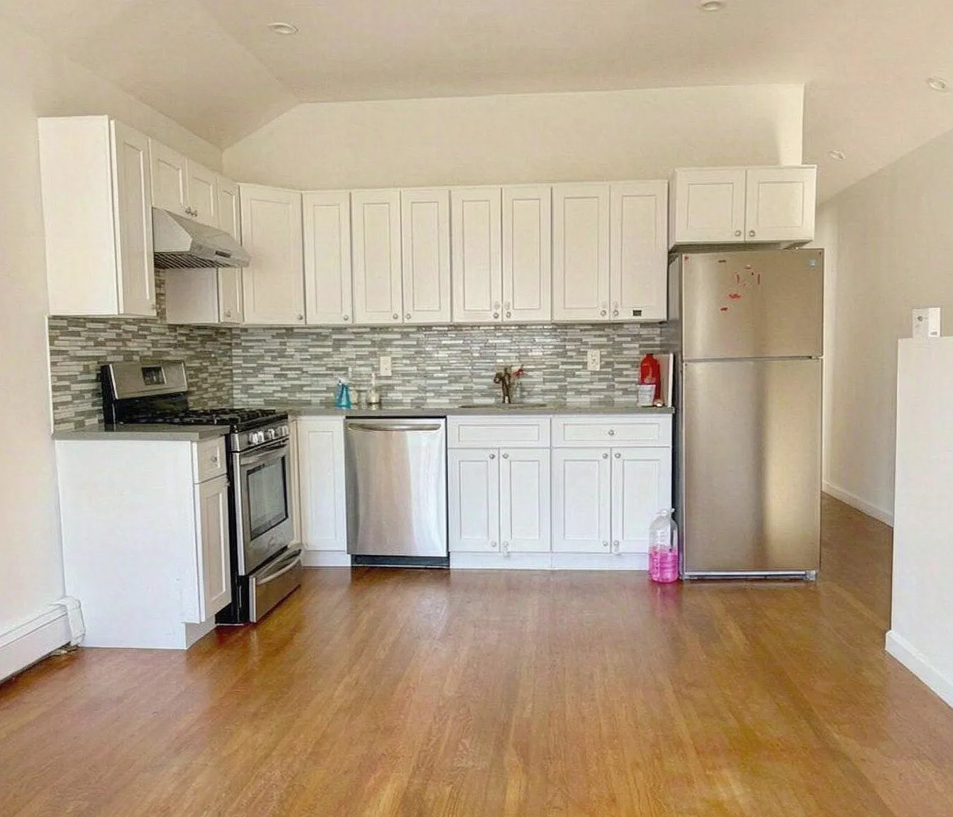 121st St, College Point — Photo 2