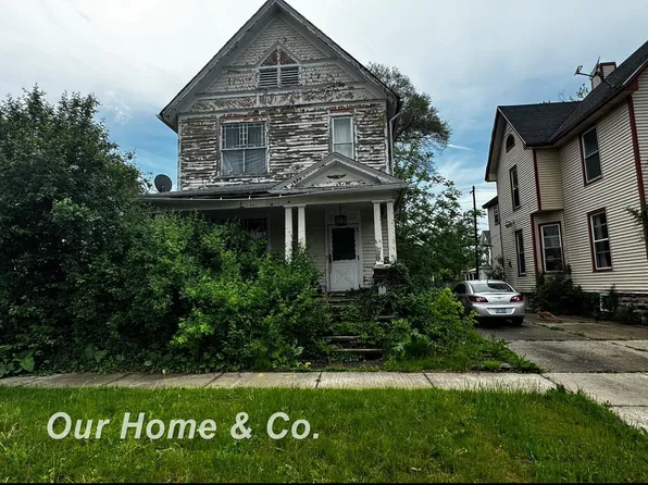 307 N Van Buren St, Bay City, MI 48708