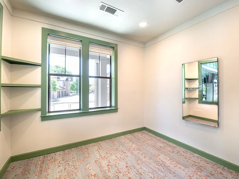Creekside Townhomes — Photo 18