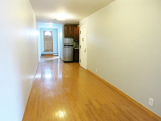 Rented by MNS | media 7