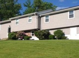 10 Orchard St, Millbury, MA 01527