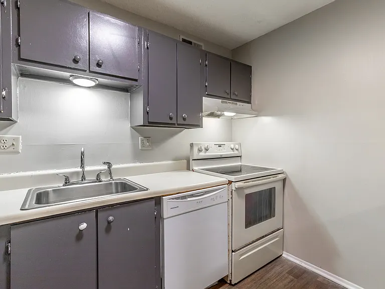 East Ridge Flats and Townhomes — Photo 69