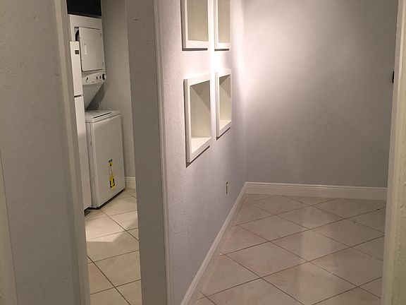 Kitchen View/Entrance