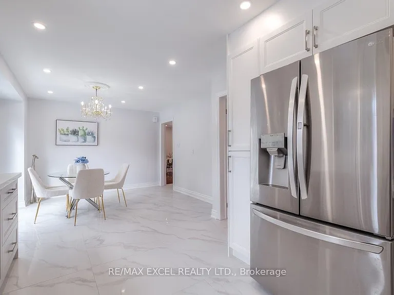 310 Raymerville Dr — Photo 16