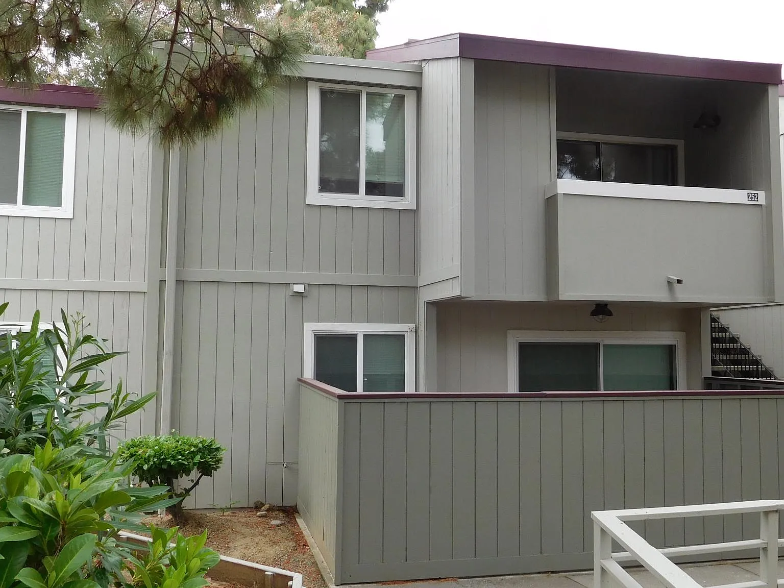 1333 N Camino Alto — Photo 3